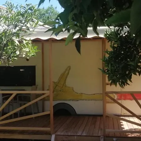 Bed & Breakfast Kara Kedi