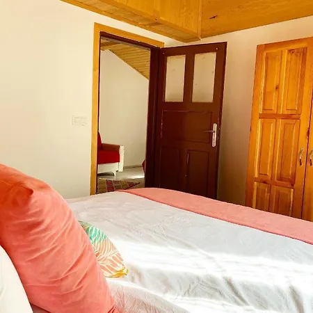 Kara Kedi B&B Çıralı