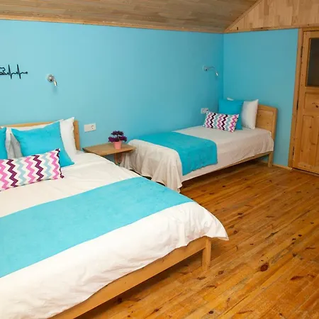 Kara Kedi Bed & Breakfast