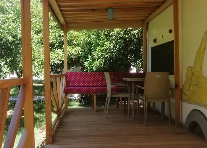 Kara Kedi فندق مبيت وإفطار Çıralı